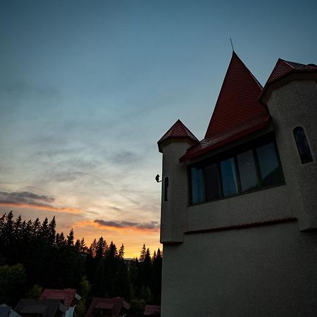 House Of Dracula Hotel Poiana Brasov Exterior foto